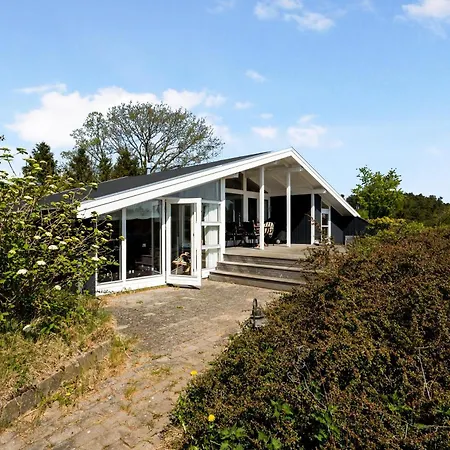 Stunning In With 2 Bedrooms And Wifi Ebeltoft