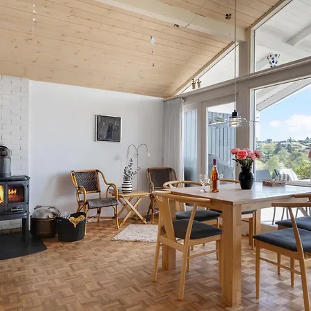 Stunning In With 2 Bedrooms And Wifi * Ebeltoft